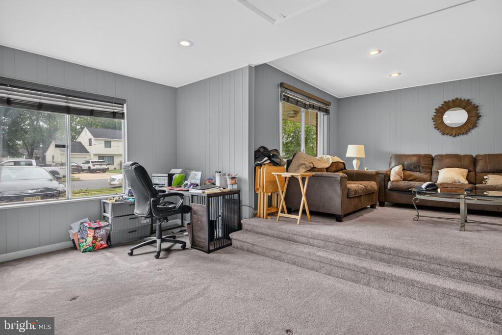 67 MARLBOROUGH AVENUE