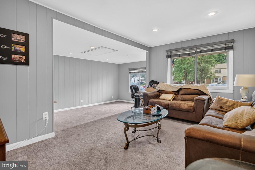 67 MARLBOROUGH AVENUE
