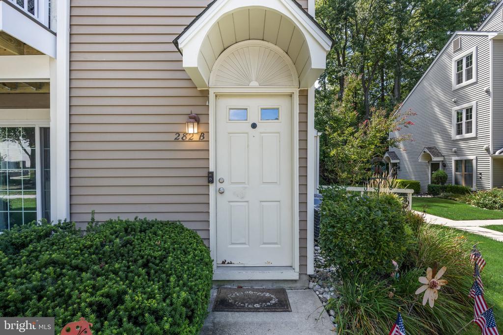 282 EVERLY COURT