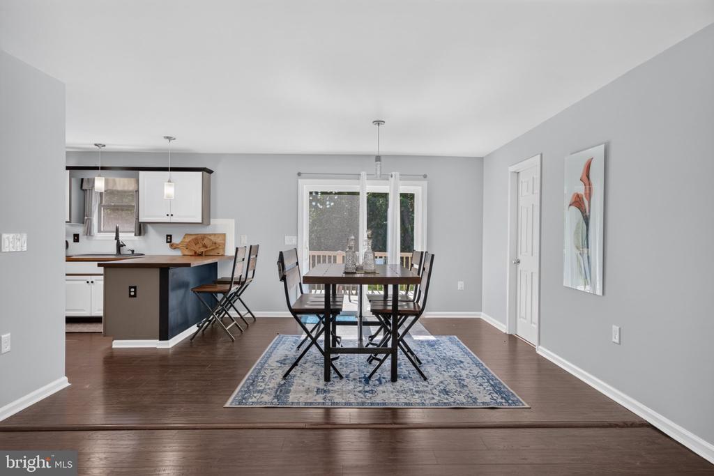 320 RIDGE ROAD