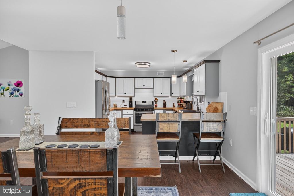 320 RIDGE ROAD
