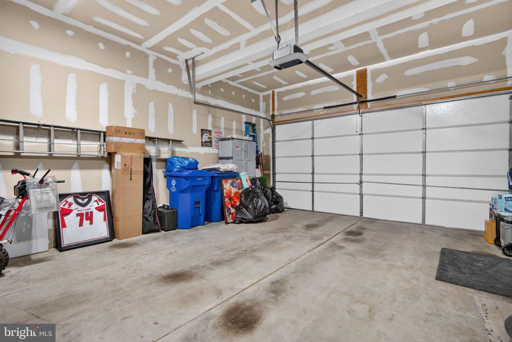 414 ARNOLD DRIVE