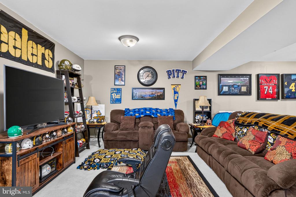 414 ARNOLD DRIVE