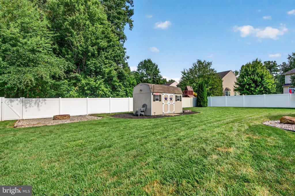 414 ARNOLD DRIVE
