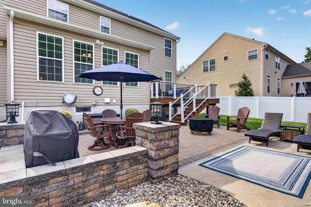 414 ARNOLD DRIVE