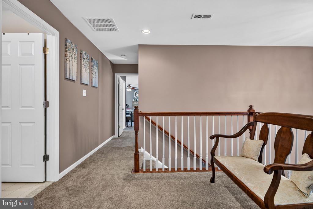 414 ARNOLD DRIVE