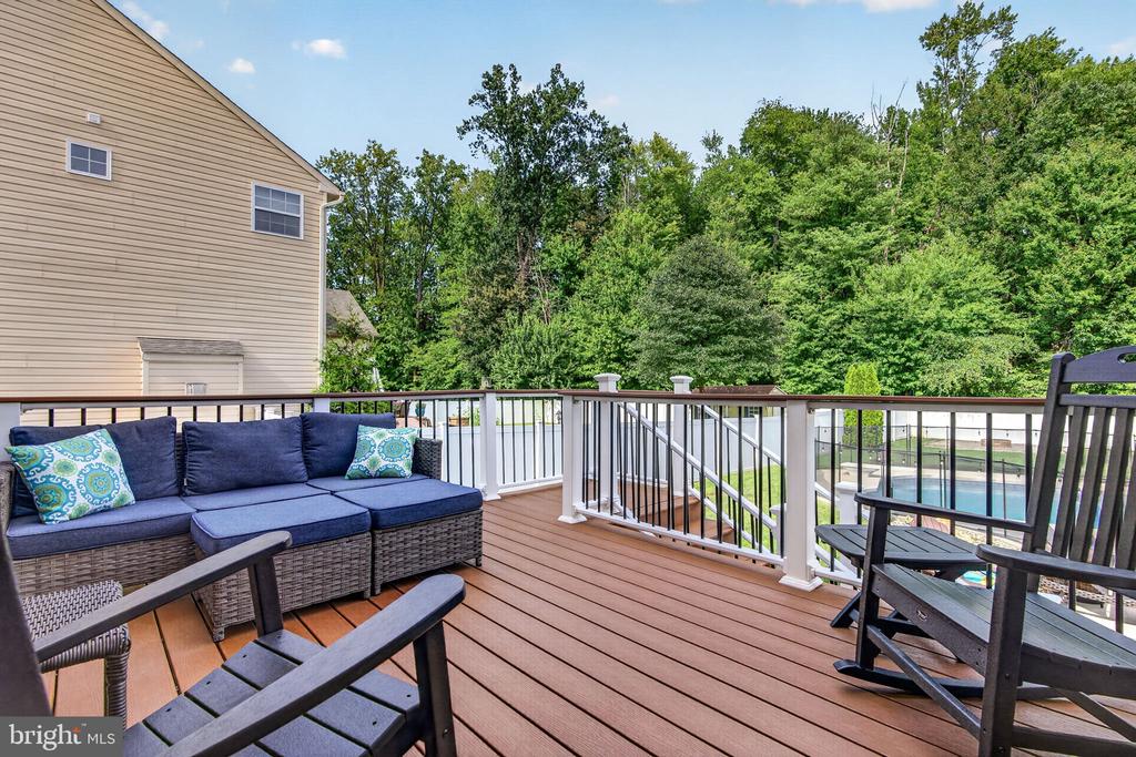 414 ARNOLD DRIVE