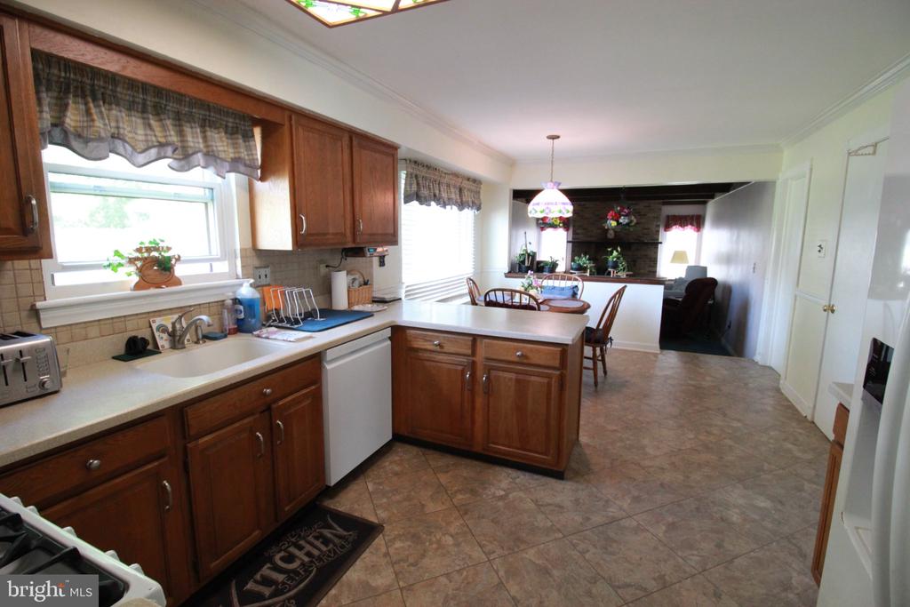 83 BOOTHBY DRIVE