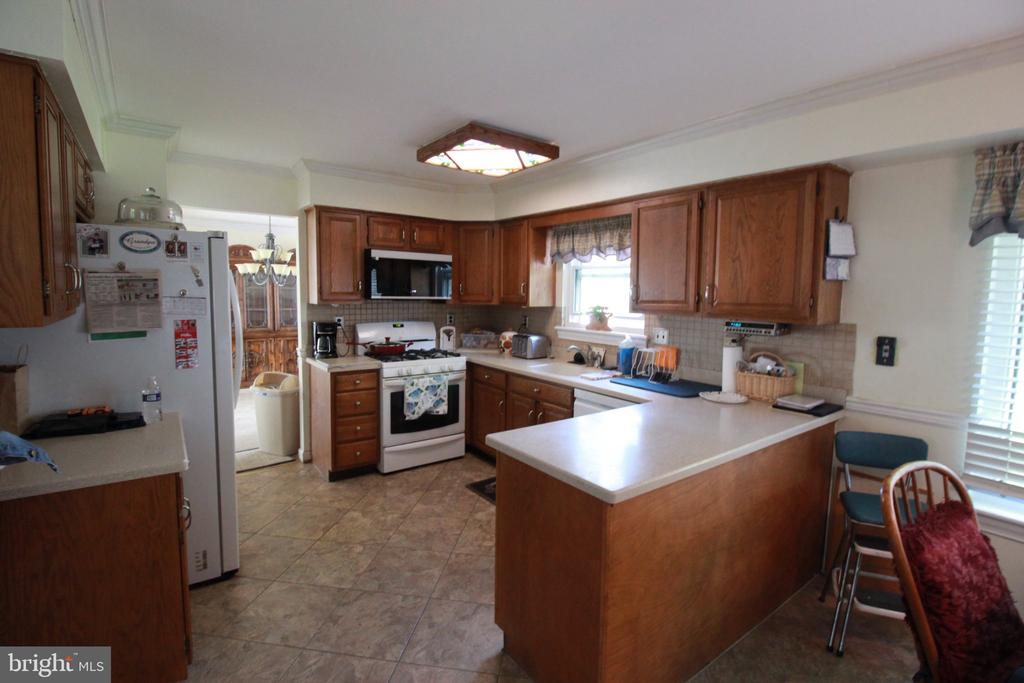 83 BOOTHBY DRIVE