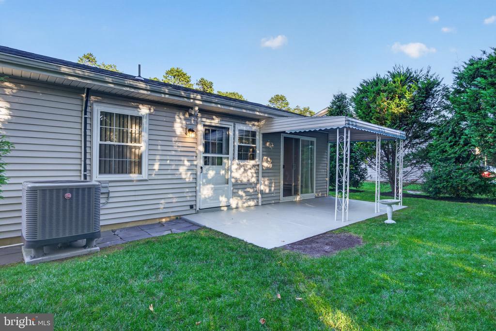 73 HUNTINGTON DRIVE