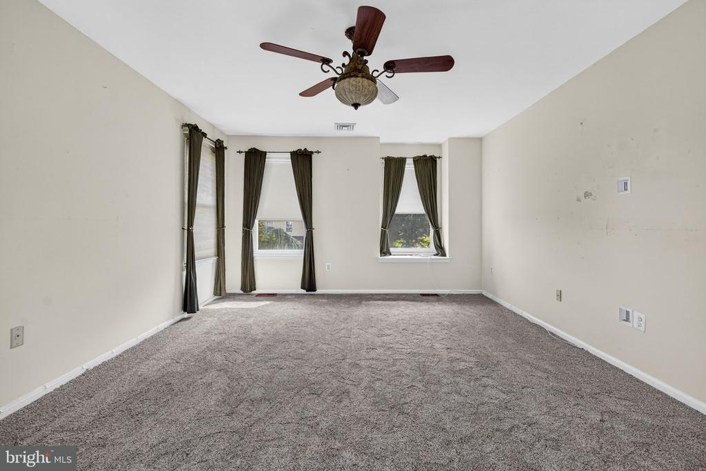 25 DOMINION DRIVE
