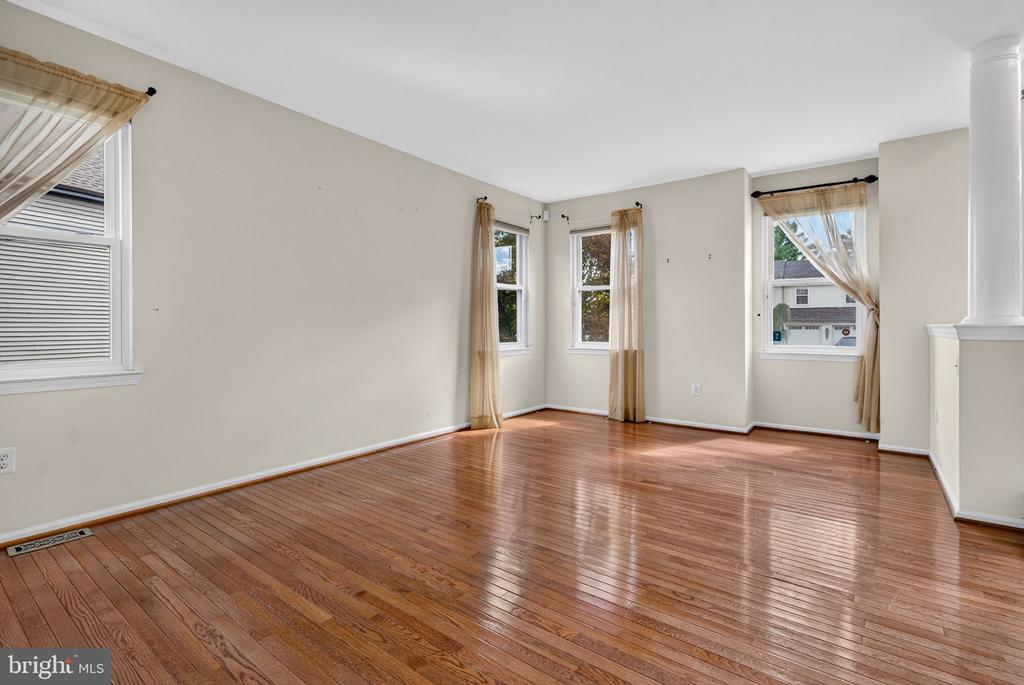25 DOMINION DRIVE