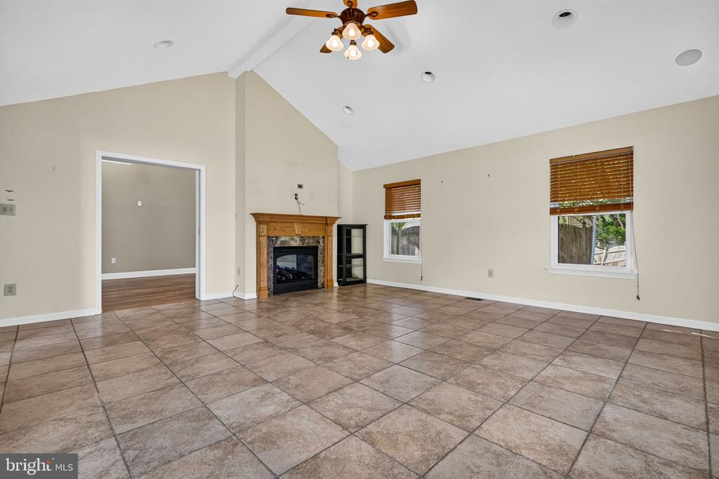 25 DOMINION DRIVE