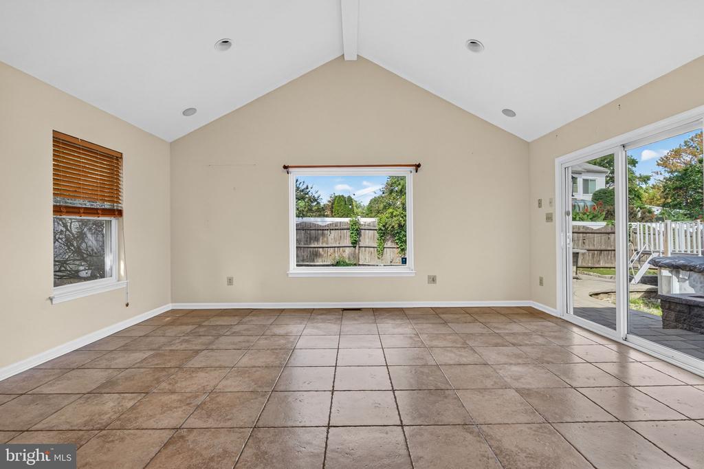 25 DOMINION DRIVE