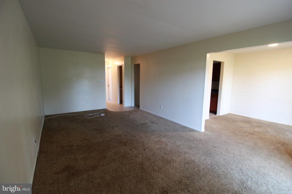 12 CORIANDER DRIVE