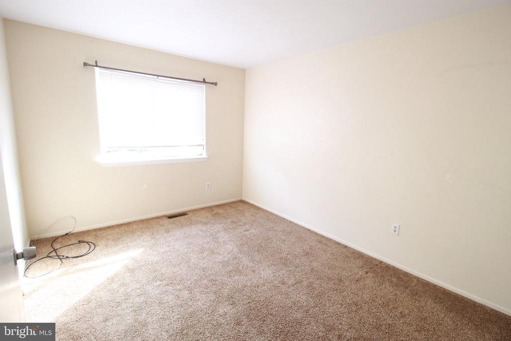 12 CORIANDER DRIVE