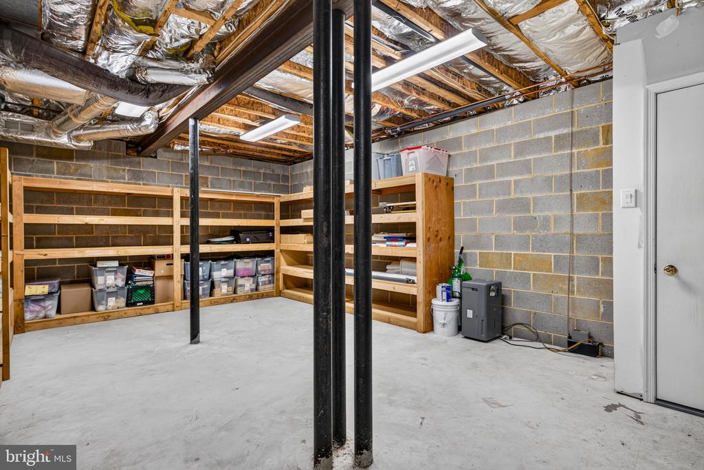 10 SLAB BRANCH COURT