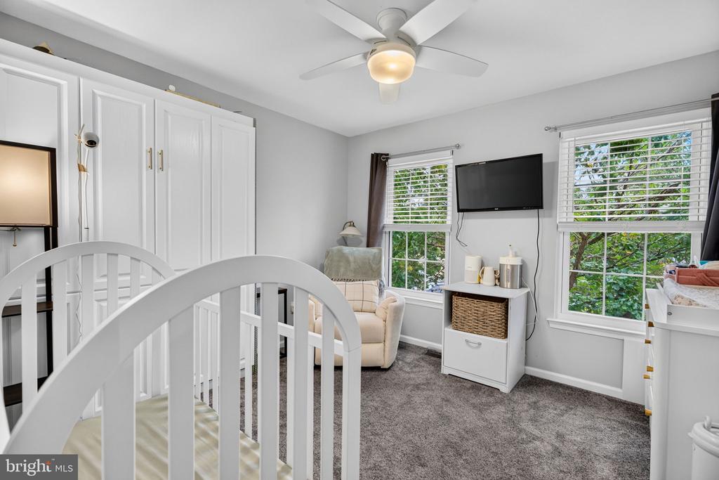 2404 DELANCEY WAY
