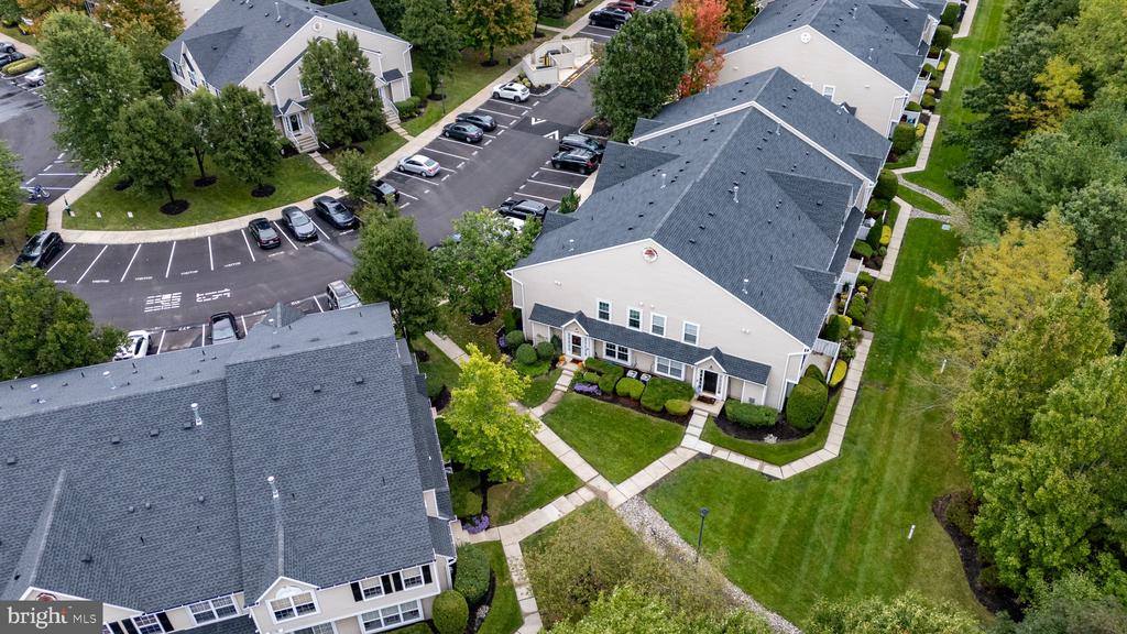 2404 DELANCEY WAY