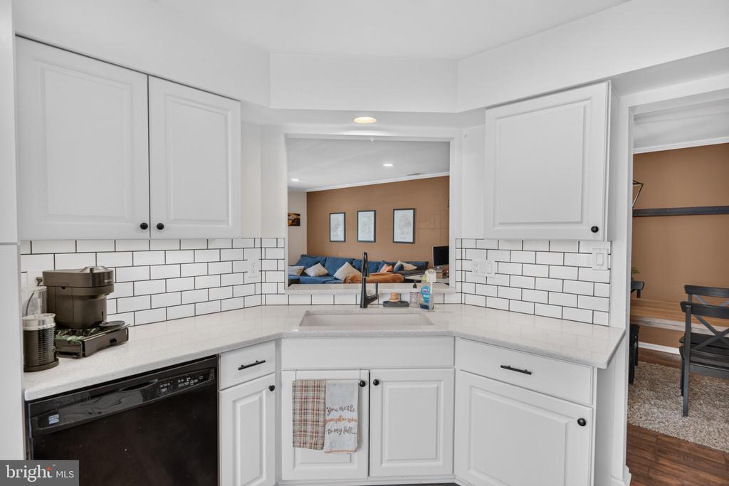 604 OSWEGO COURT