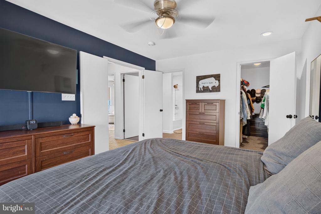 604 OSWEGO COURT