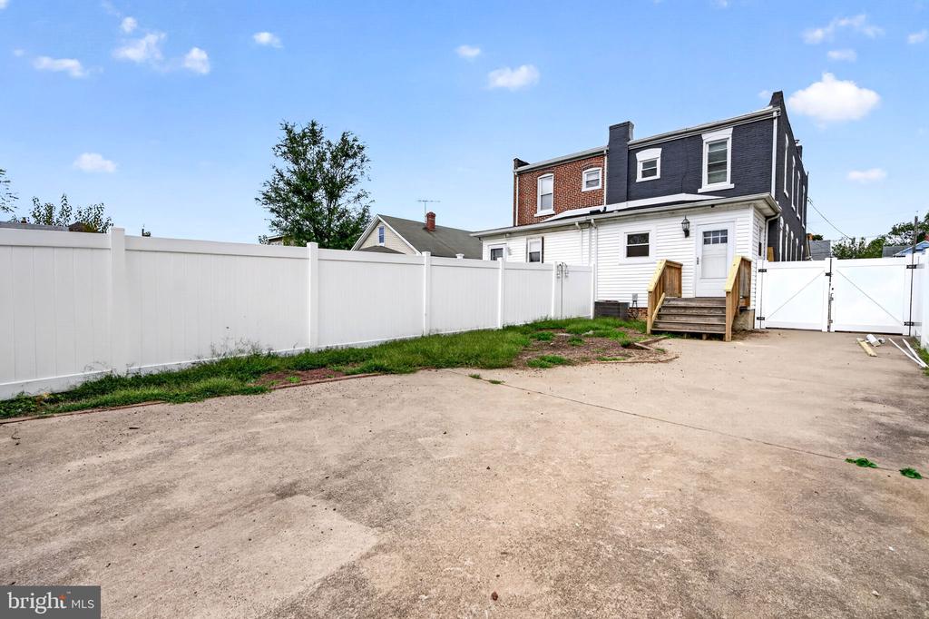 124 CLEVELAND AVENUE