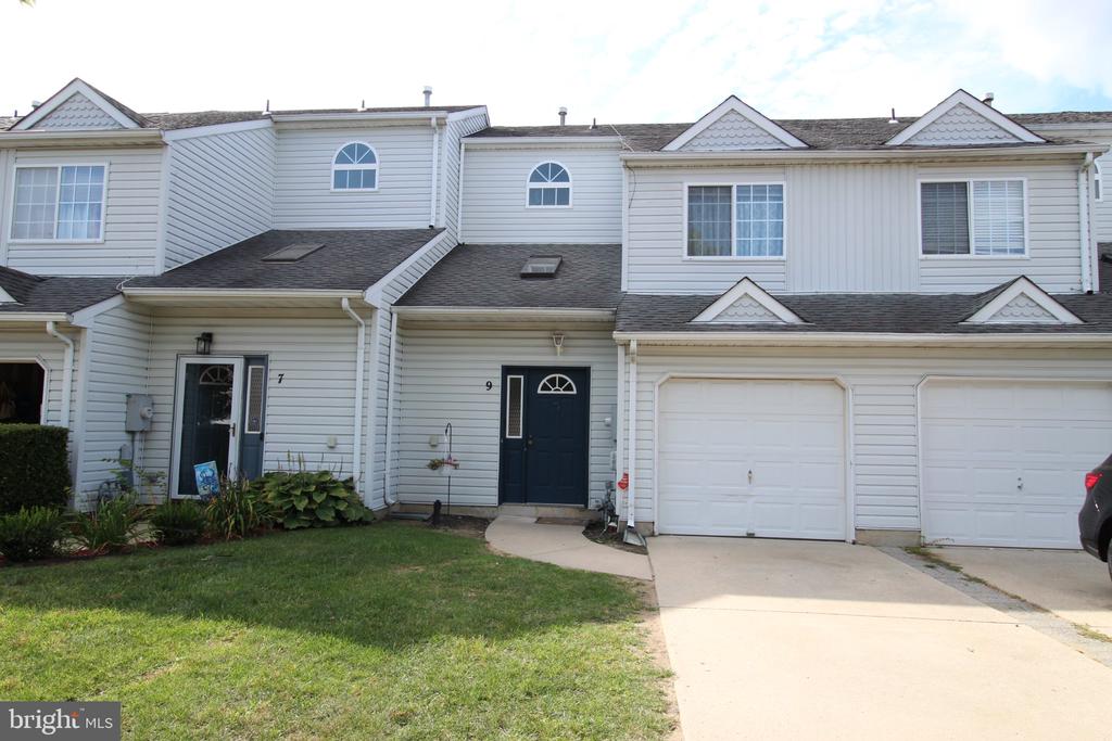 9 SESAME DRIVE
