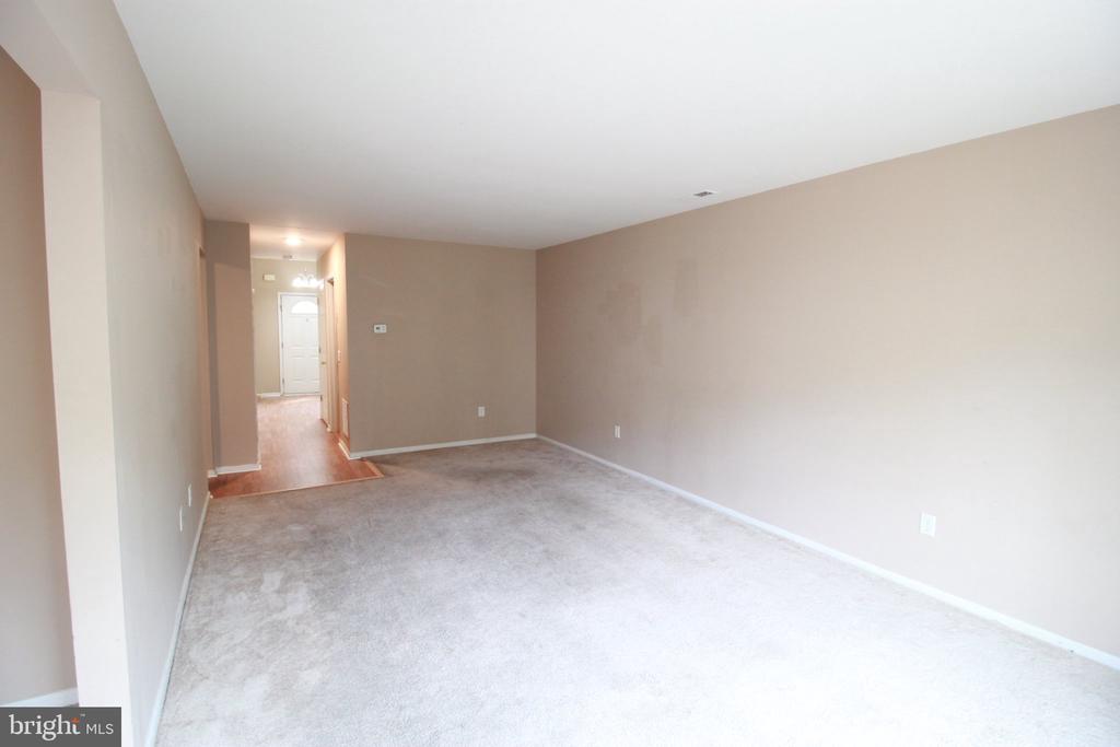 9 SESAME DRIVE