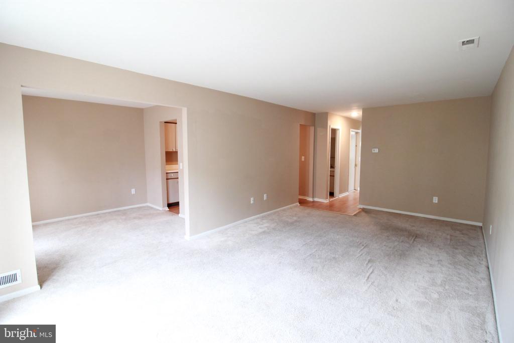 9 SESAME DRIVE