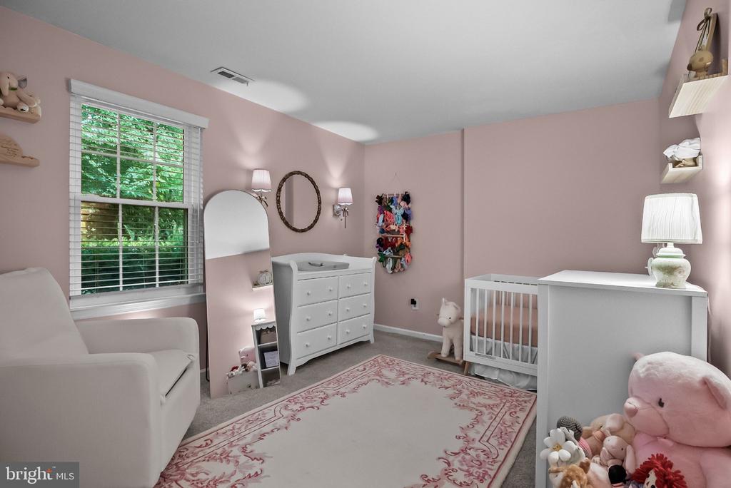 303 DAWSON STREET Unit: 101