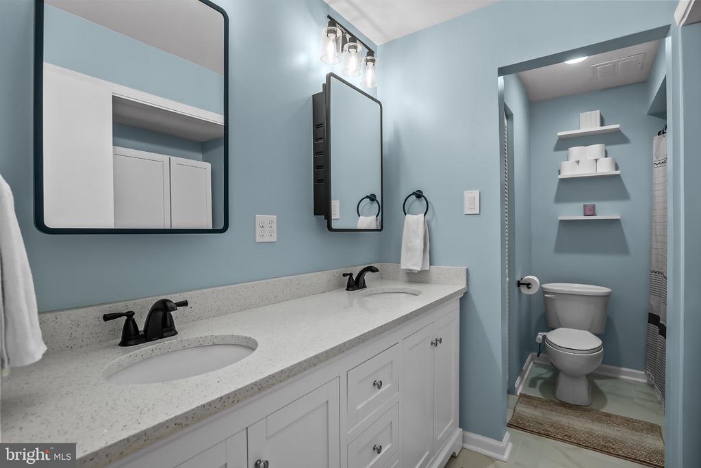303 DAWSON STREET Unit: 101