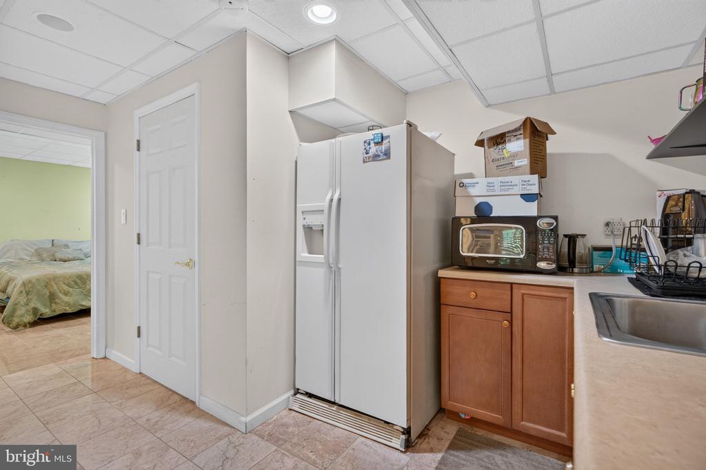 27 HEARTHSTONE BOULEVARD