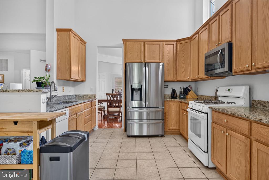27 HEARTHSTONE BOULEVARD