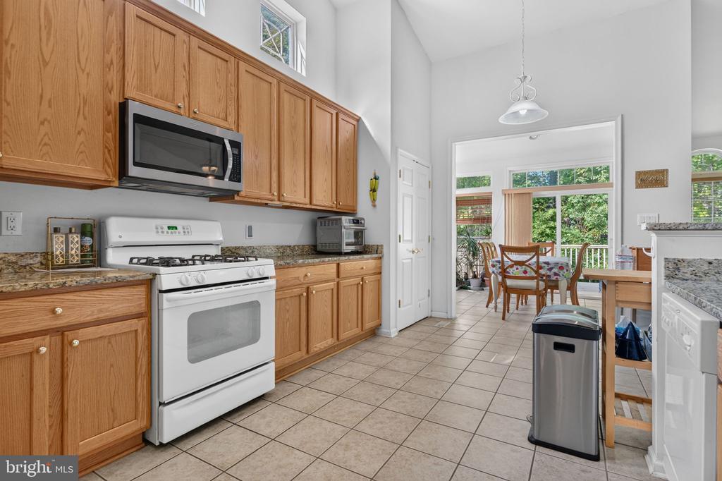 27 HEARTHSTONE BOULEVARD
