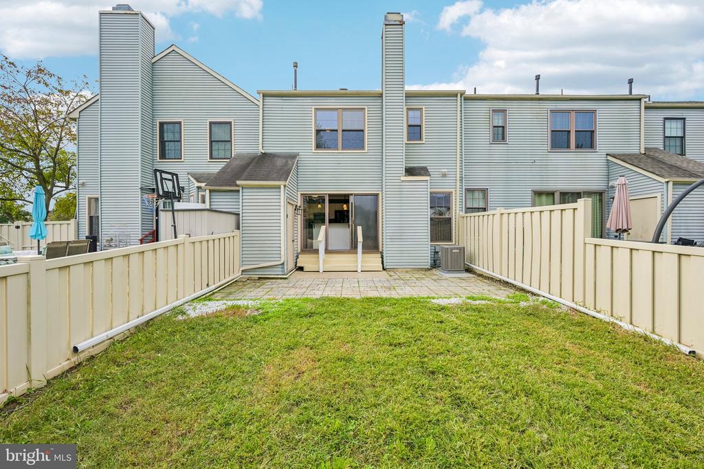 11 RIESLING COURT
