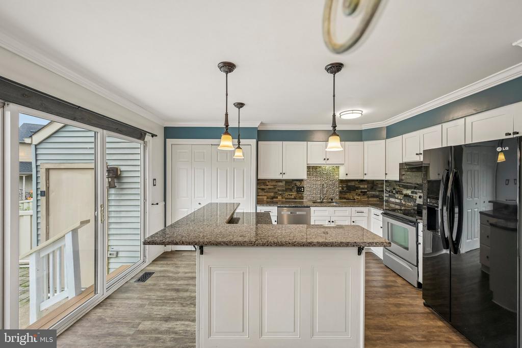 11 RIESLING COURT