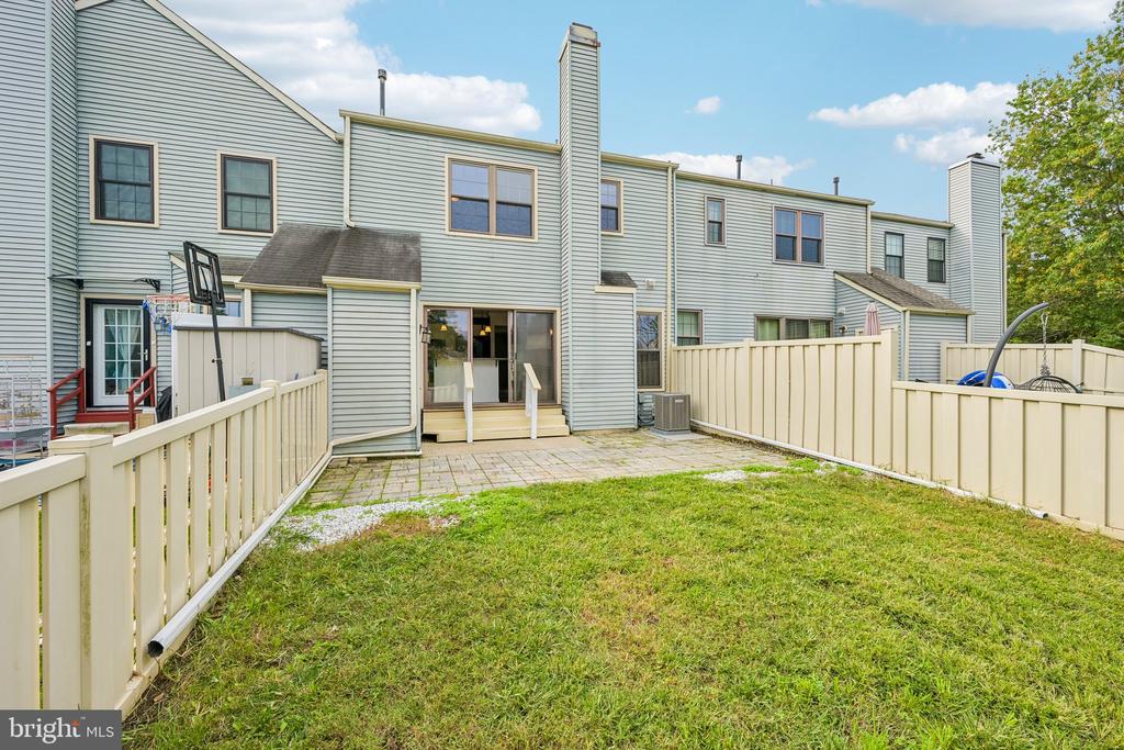 11 RIESLING COURT