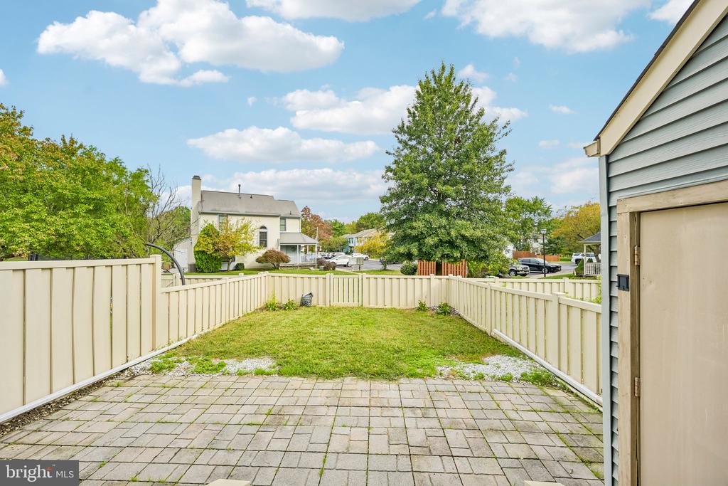 11 RIESLING COURT