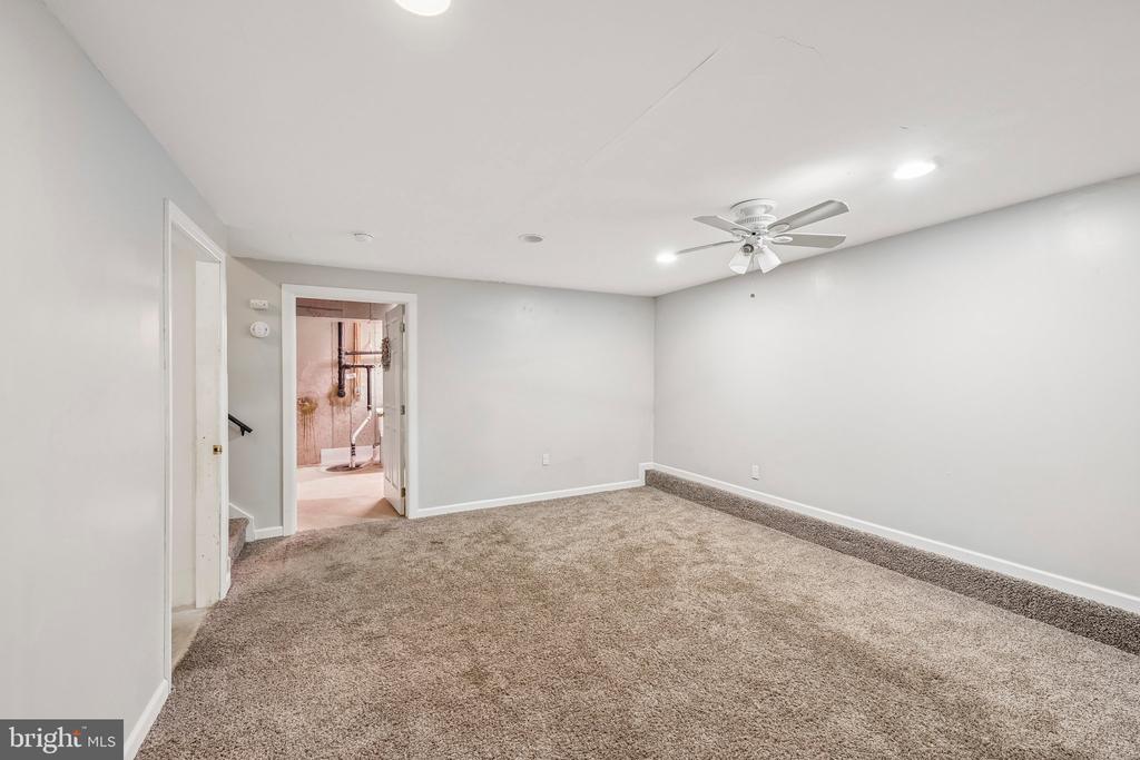 11 RIESLING COURT