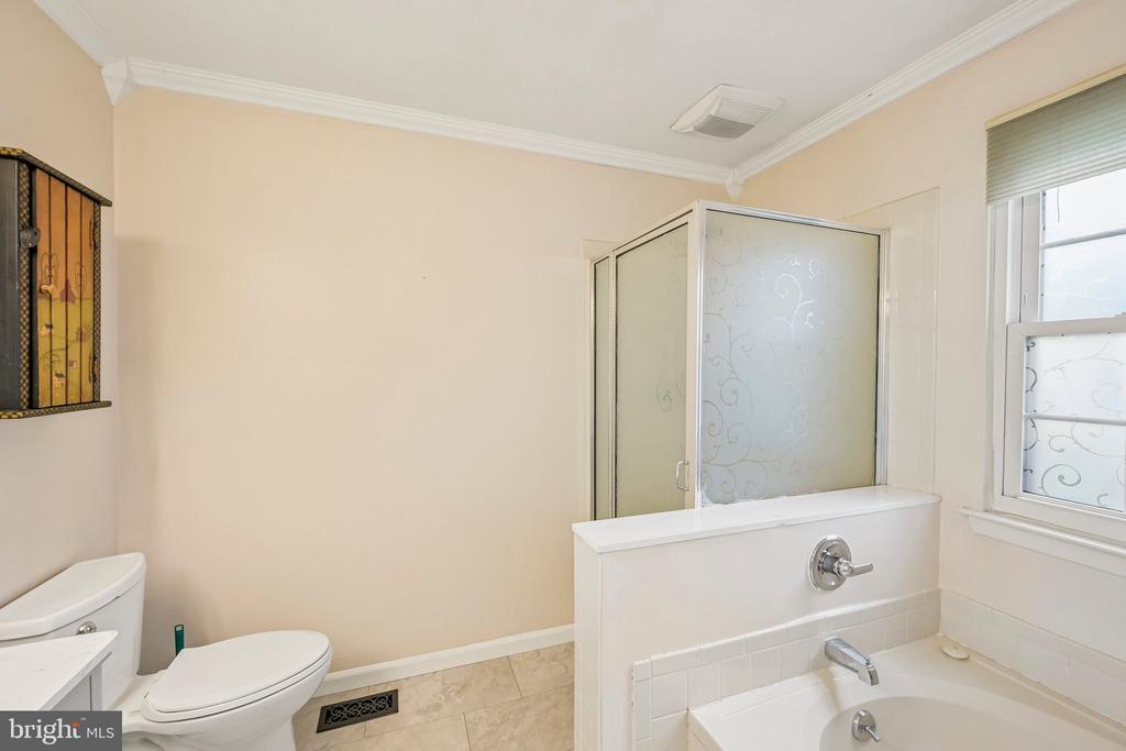 11 RIESLING COURT