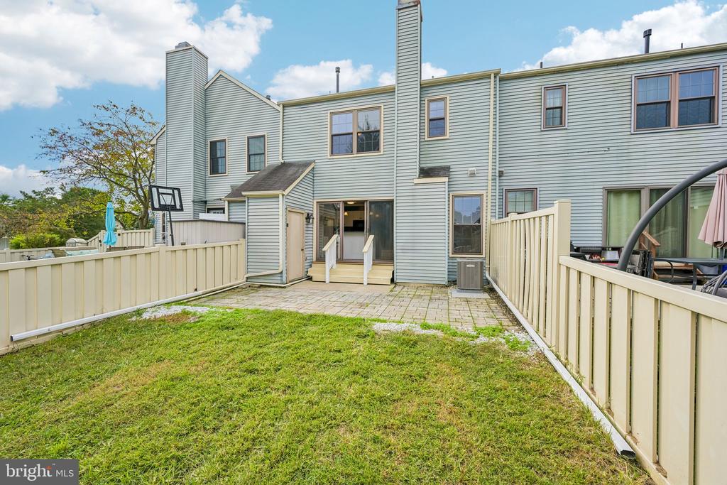 11 RIESLING COURT