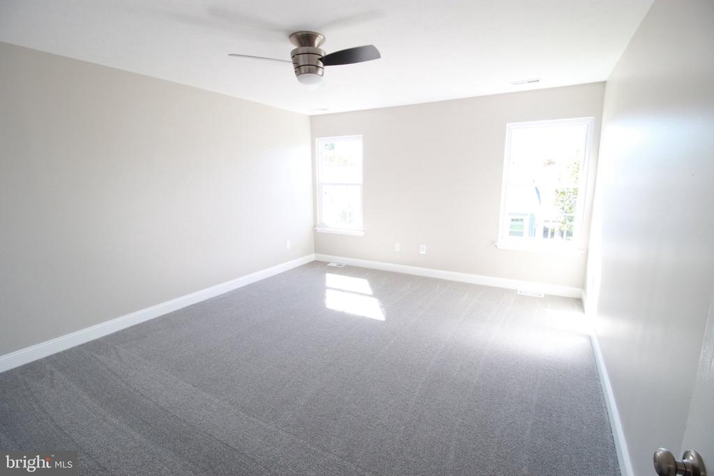 410 ELDERBERRY COURT
