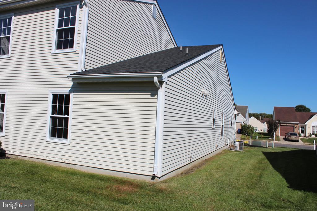 410 ELDERBERRY COURT