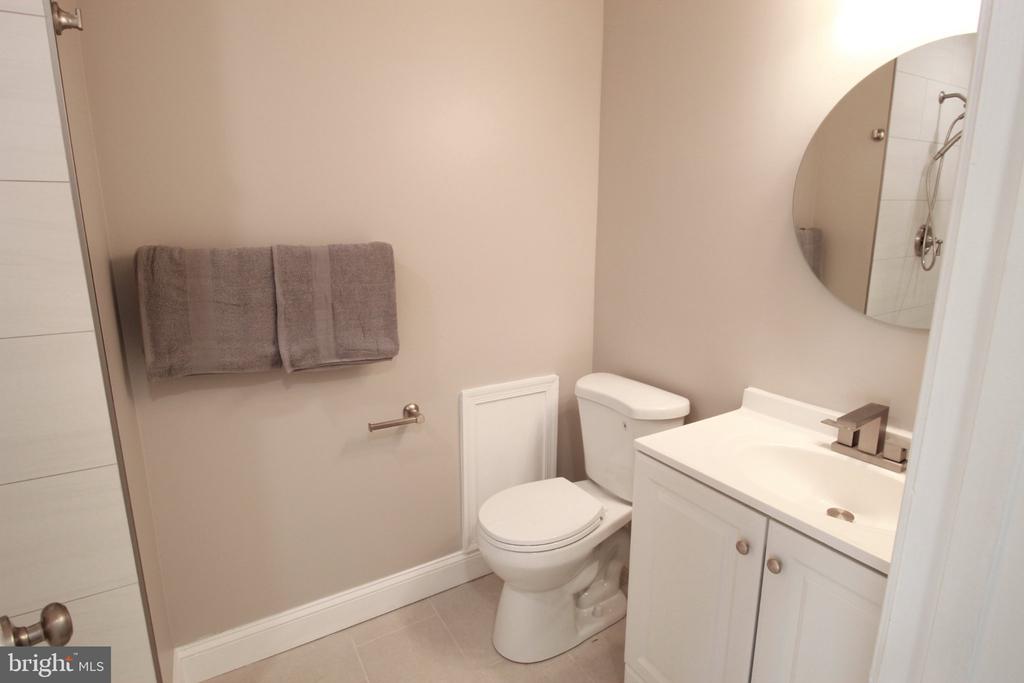 410 ELDERBERRY COURT