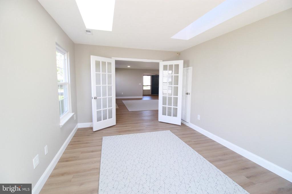 410 ELDERBERRY COURT