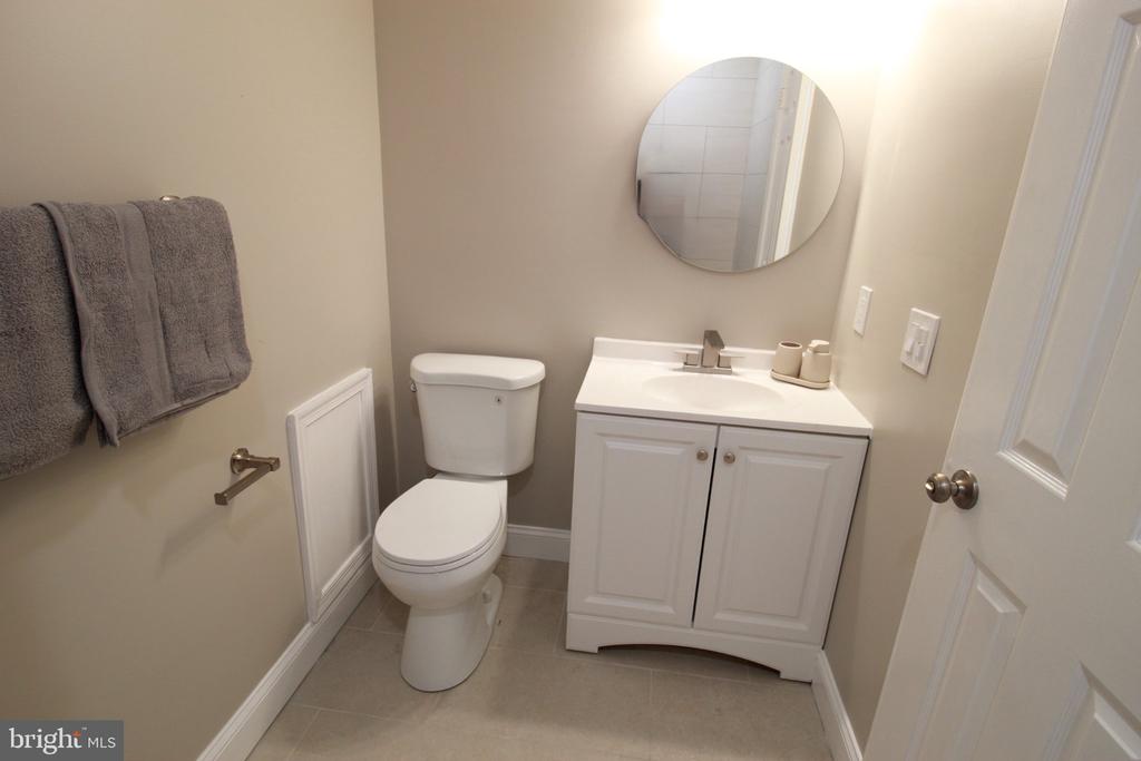 410 ELDERBERRY COURT