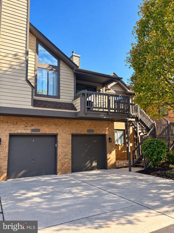 1605 AUGUSTA CIRCLE