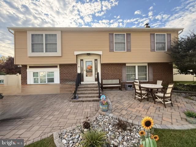 29 CANDLEWOOD CIRCLE