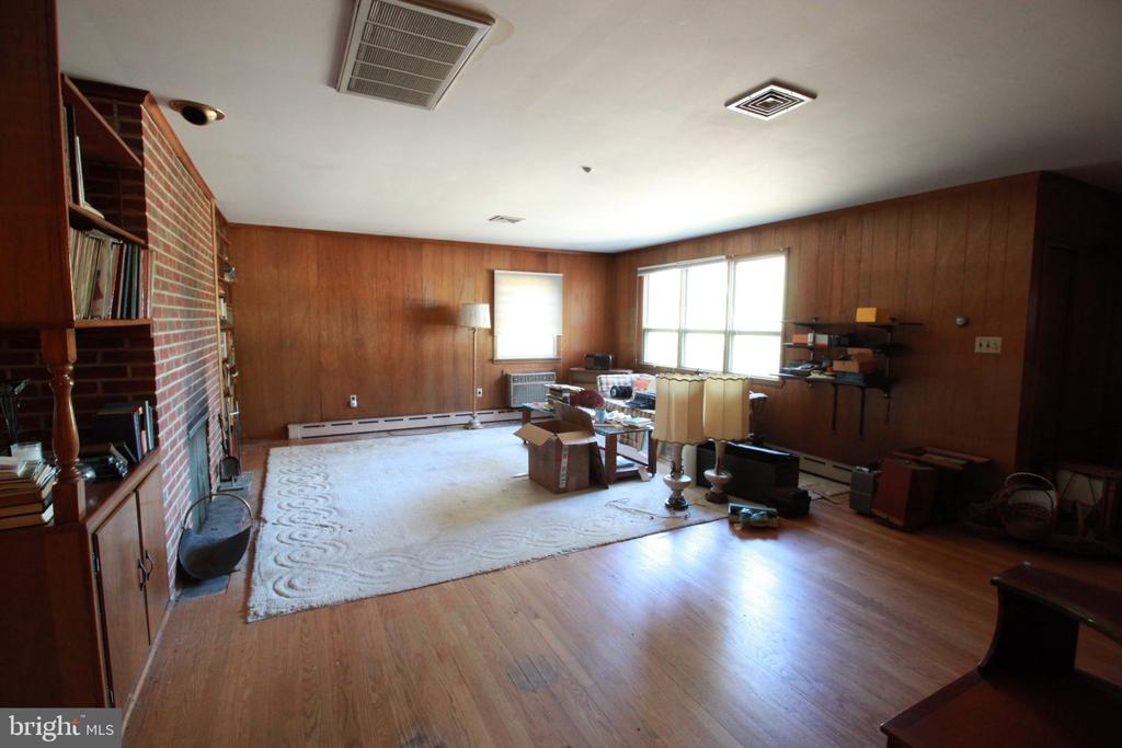 611 CREEK ROAD