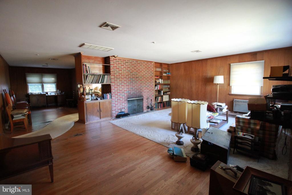 611 CREEK ROAD